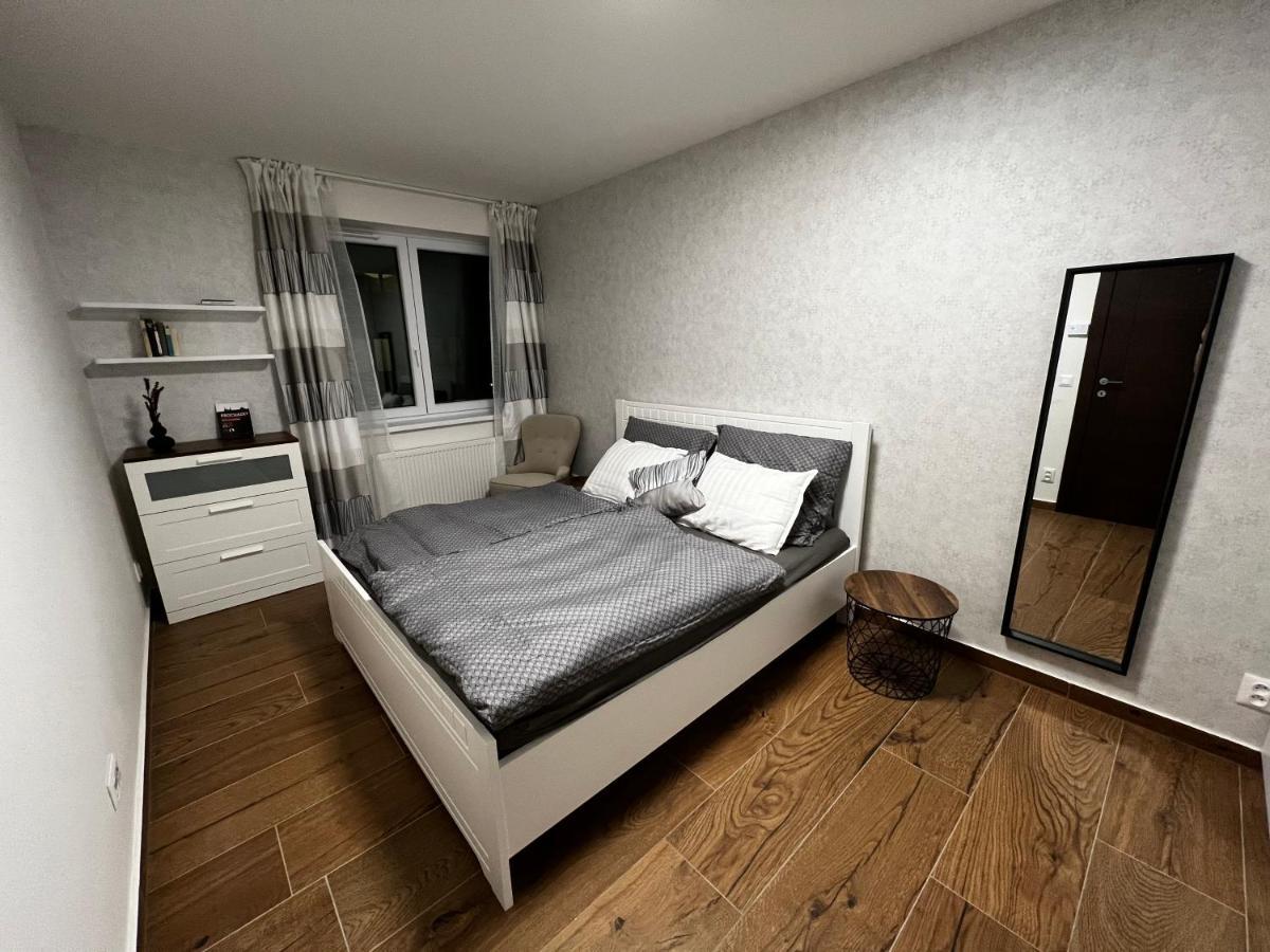 Apartman U Satoshiho Olmütz Exterior foto